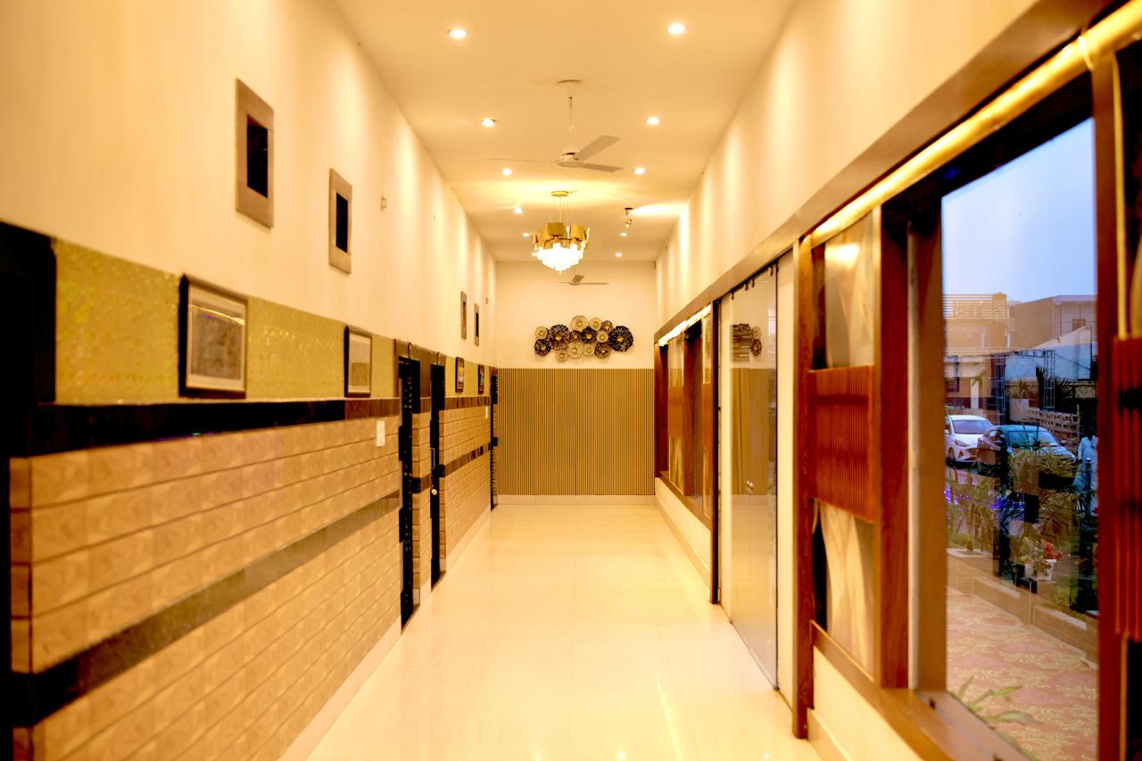 Baikunth radhika hotel